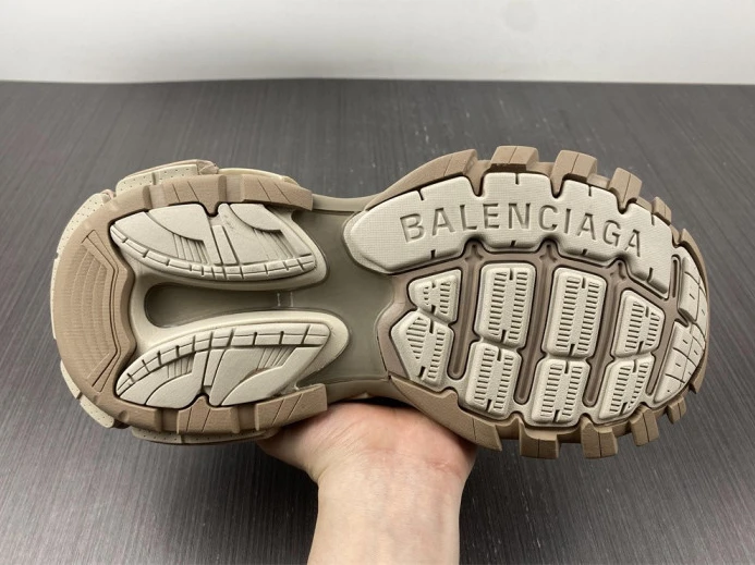 Comfortable BLCG TRACK SNEAKER 700875 W3RF3 2561