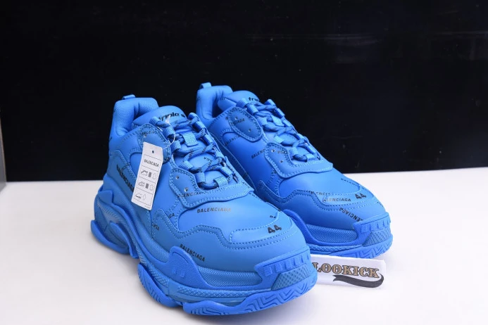Comfortable BLCG Triple S 536737 W06E2 2518