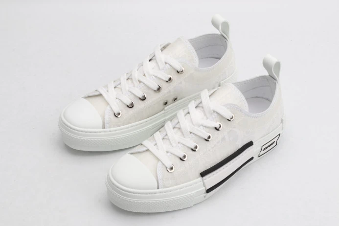 Comfortable DR B23 Oblique Low Top Sneakers 2793