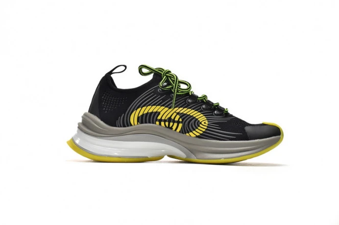 Comfortable Gucc Run Sneakers Black Yellow 2890