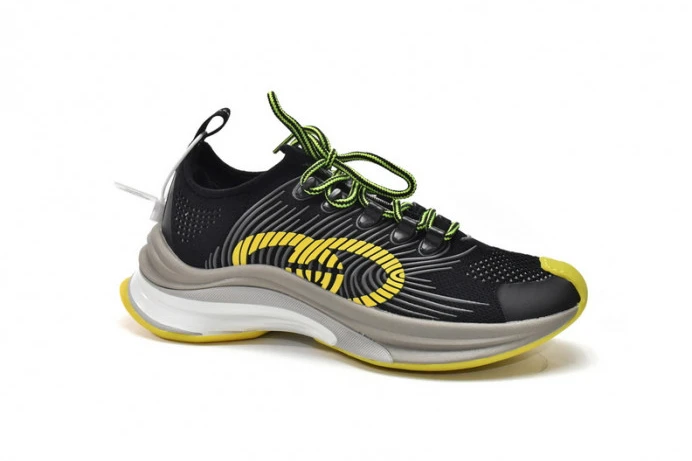 Comfortable Gucc Run Sneakers Black Yellow 2890