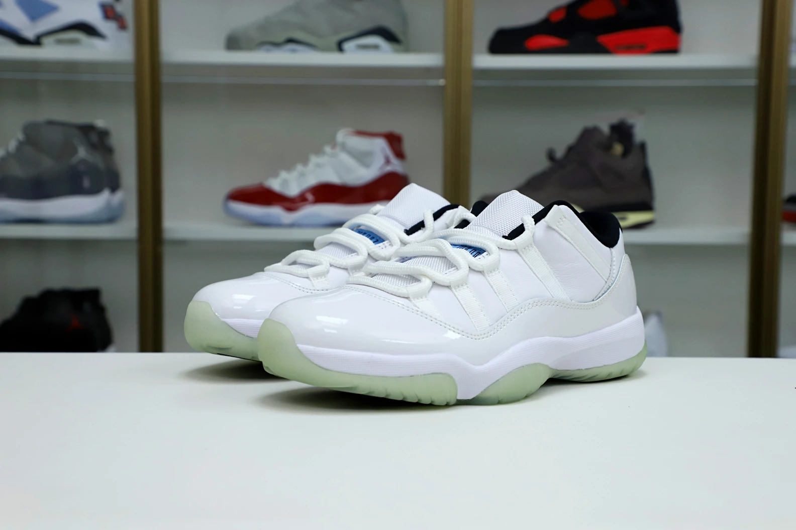Comfortable Kimikick AIR JORDAN 11 RETRO LOW LEGEND BLUE 2019