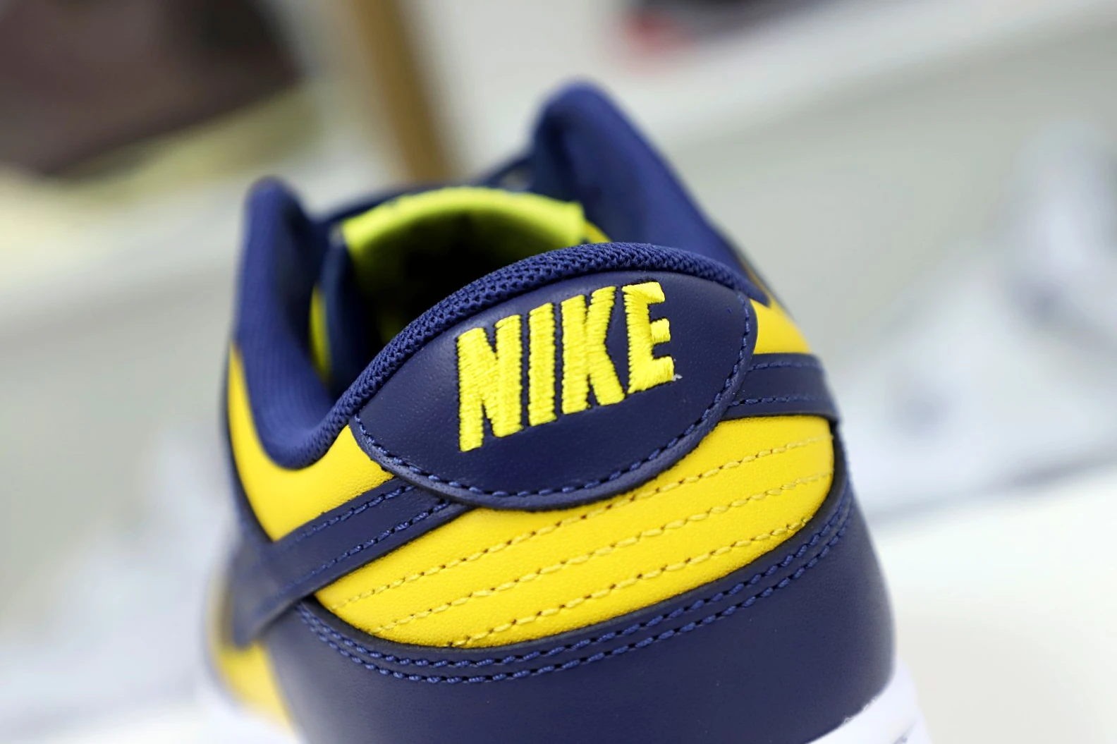 Comfortable Kimikick DUNK LOW 'MICHIGAN' 3519