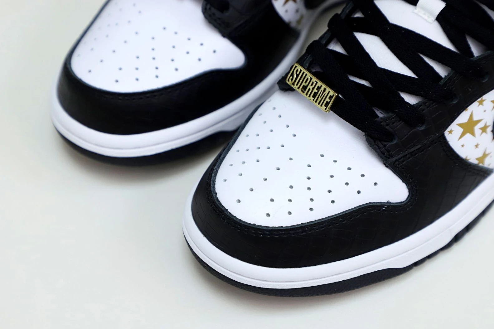 Comfortable Kimikick Supreme x Nike SB Dunk Low 3492