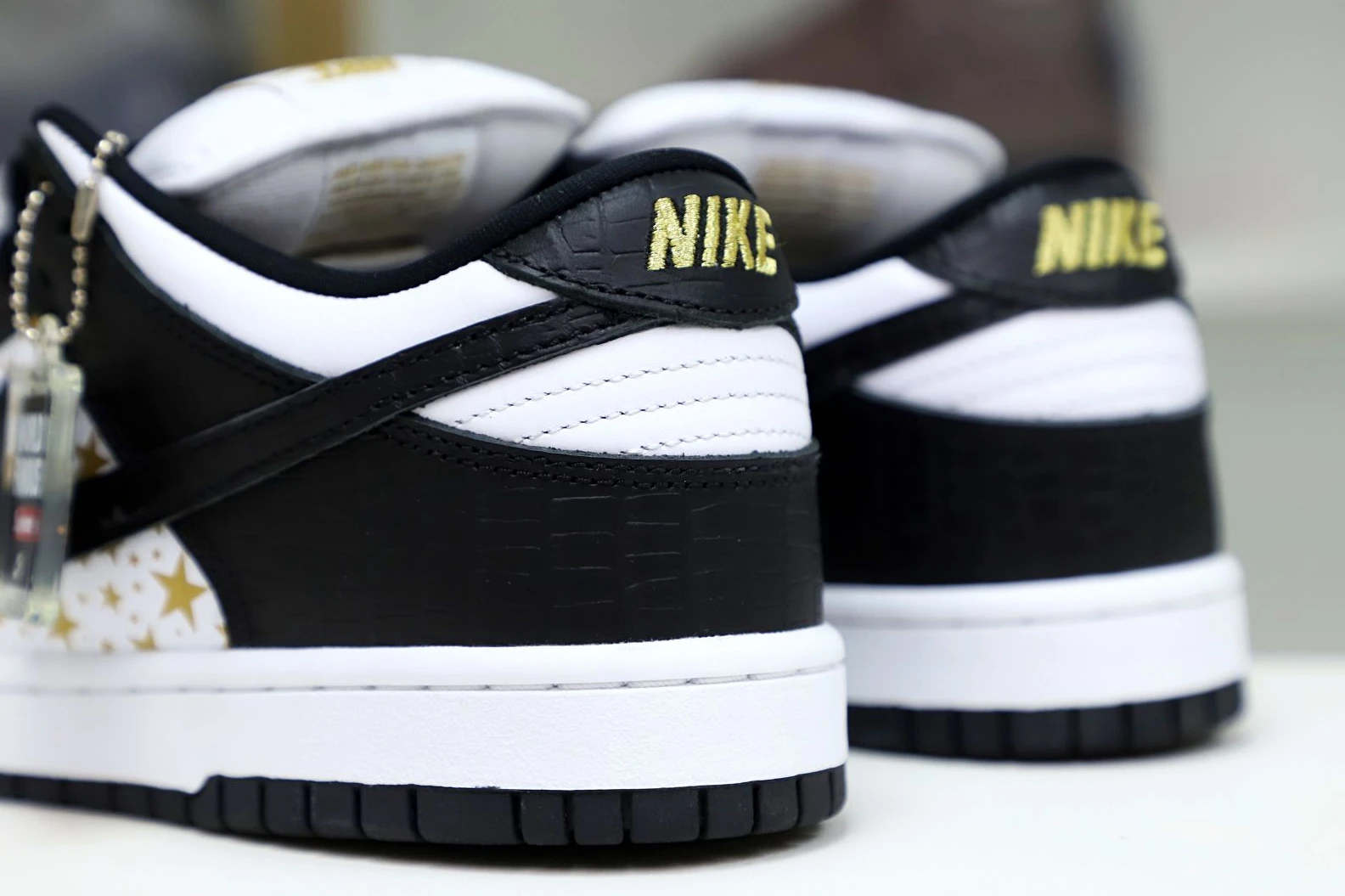 Comfortable Kimikick Supreme x Nike SB Dunk Low 3492