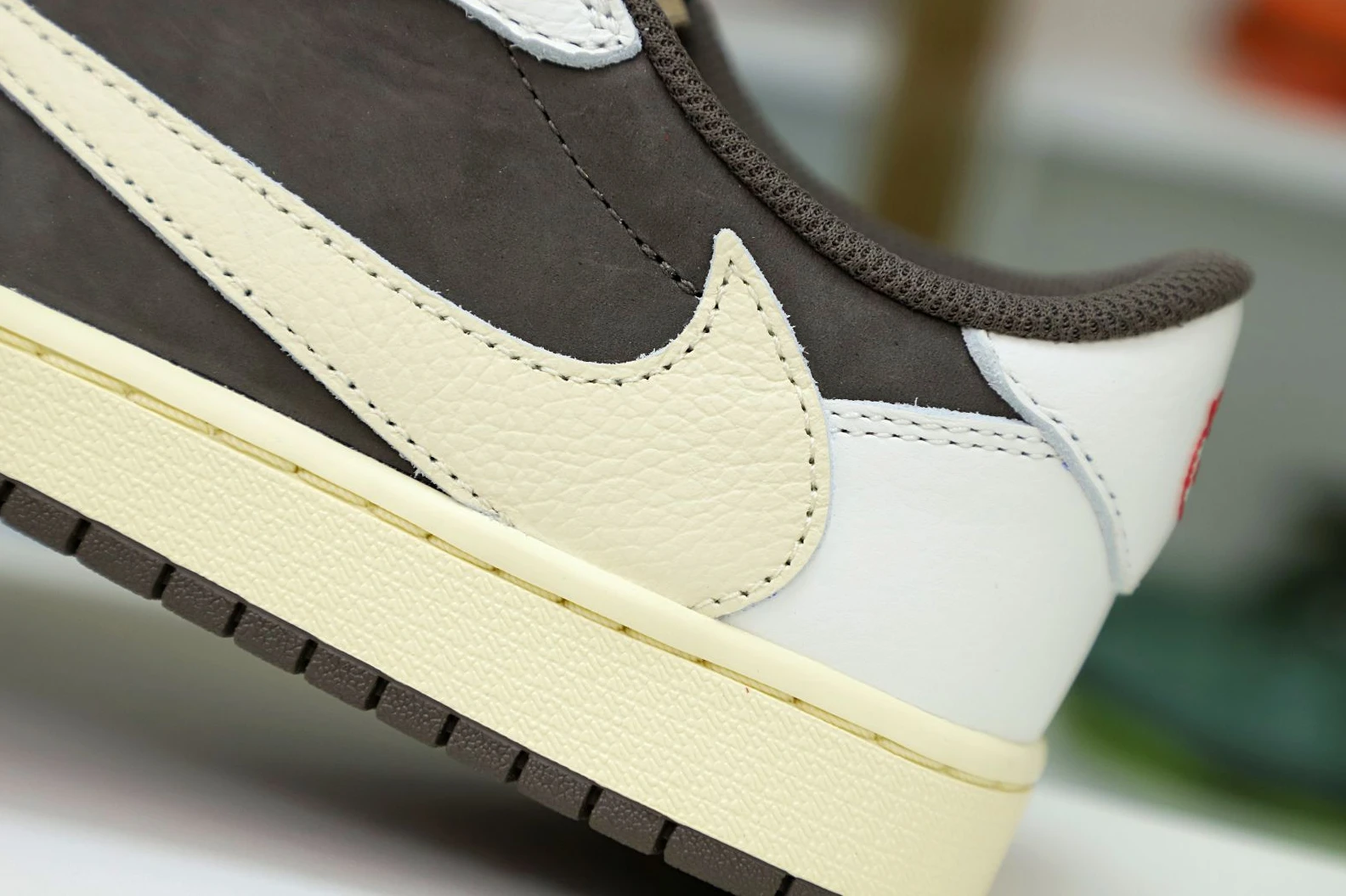 Comfortable Kimikick TRAVIS SCOTT X AIR JORDAN 1 LOW OG REVERSE MOCHA 1933