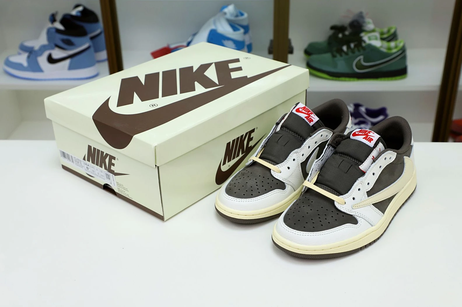 Comfortable Kimikick TRAVIS SCOTT X AIR JORDAN 1 LOW OG REVERSE MOCHA 1933