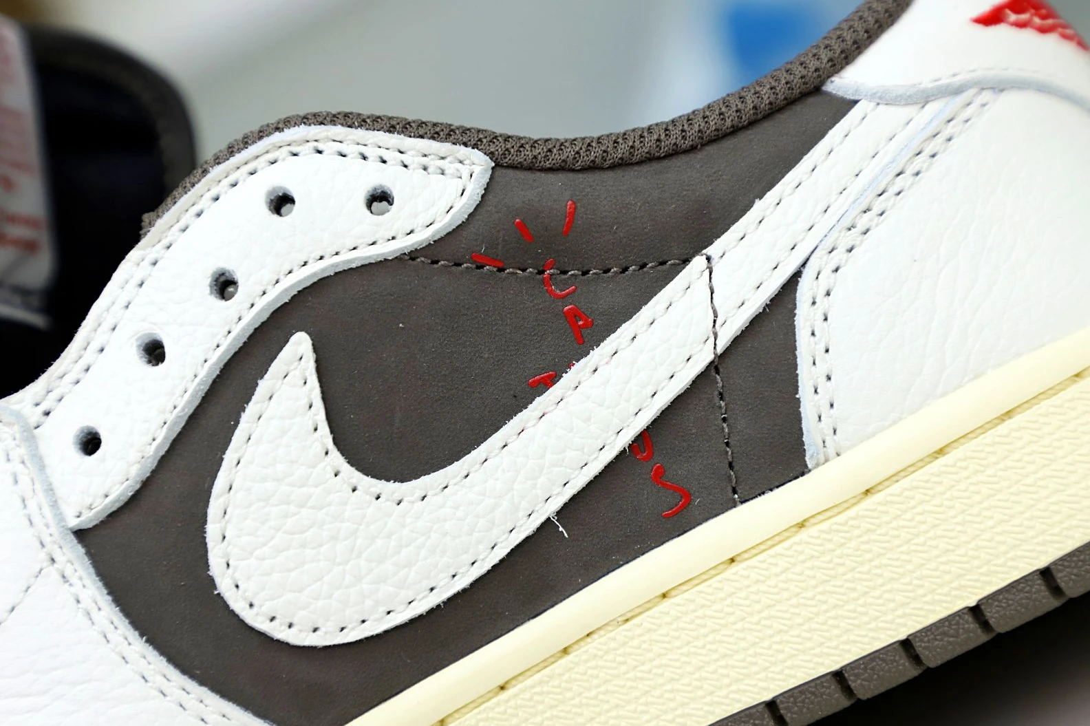 Comfortable Kimikick TRAVIS SCOTT X AIR JORDAN 1 LOW OG REVERSE MOCHA 1933