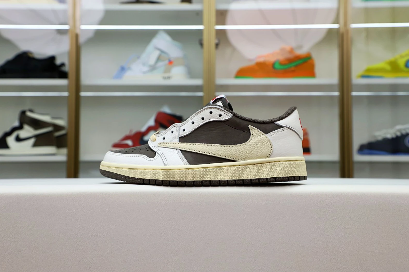 Comfortable Kimikick TRAVIS SCOTT X AIR JORDAN 1 LOW OG REVERSE MOCHA 1933