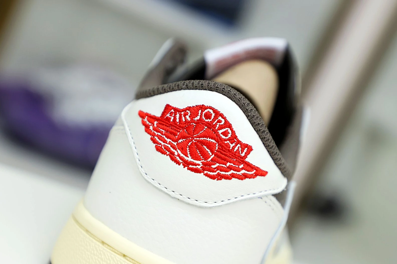 Comfortable Kimikick TRAVIS SCOTT X AIR JORDAN 1 LOW OG REVERSE MOCHA 1933