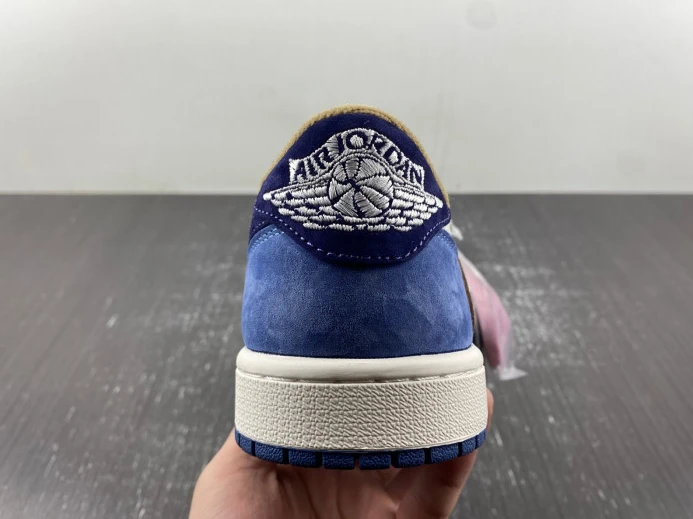 Comfortable TRAVIS SCOTT X AIR JORDAN 1 CUSTOM DM7866- 742