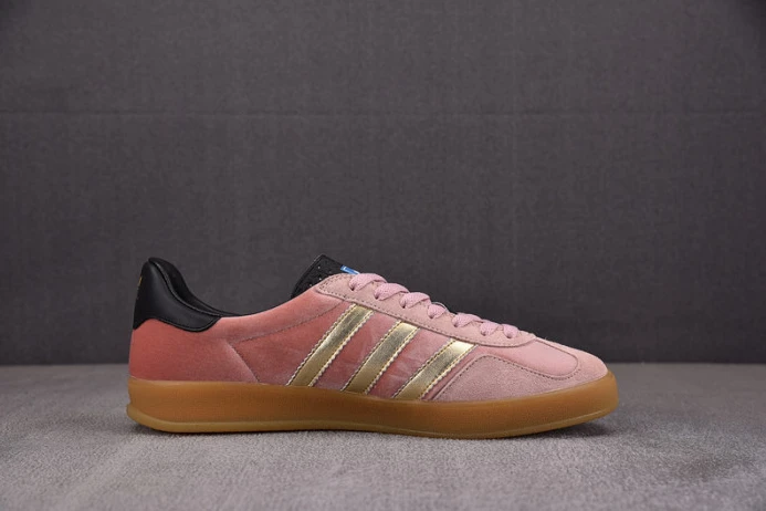Comfortable ad*s gazelle 2842