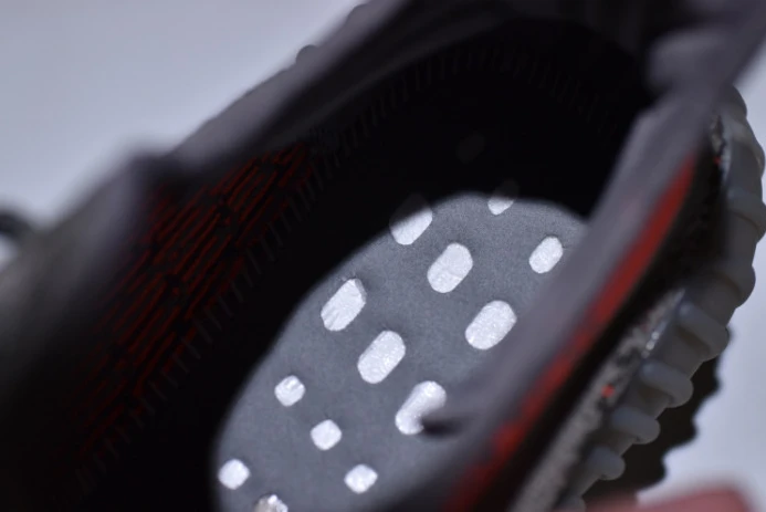 Comfortable ad*s yeezy boost 350 v2 beluga solar red bb 246
