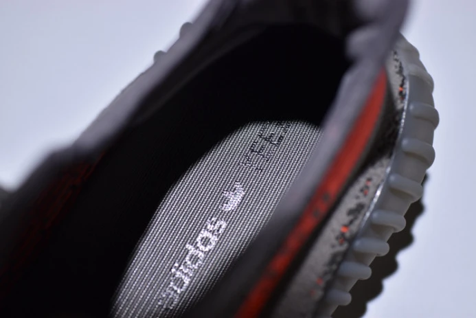 Comfortable ad*s yeezy boost 350 v2 beluga solar red bb 246