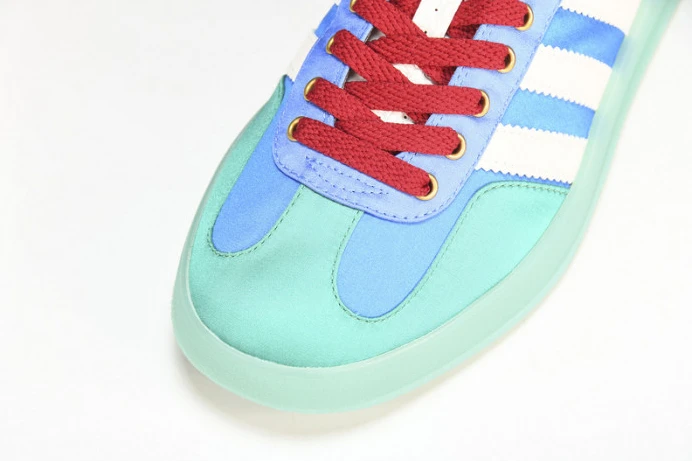 Comfortable adidas x Gucci women's Gazelle sneaker 707867 U7R10 2878