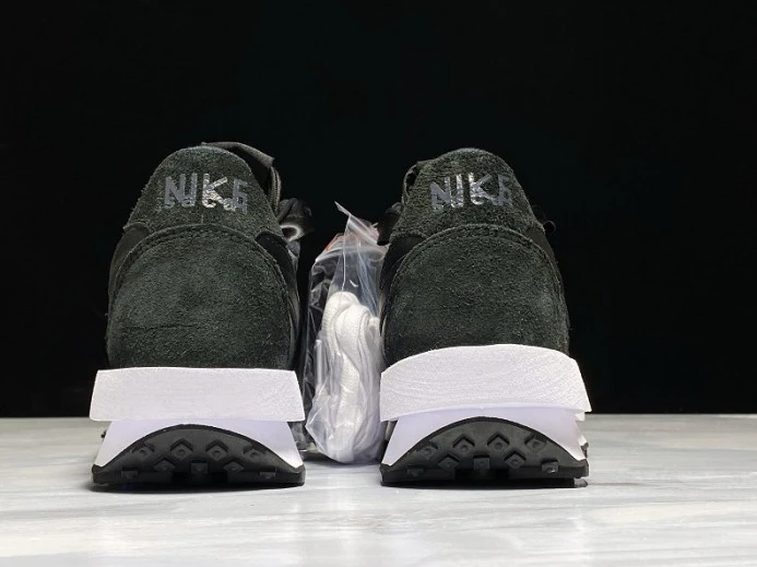 Comfortable sacai nike ldv waffle black nylon bv0073- 3131