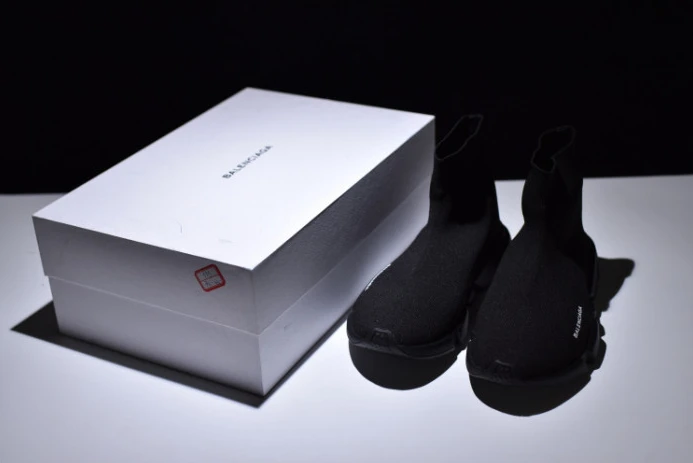 Comfortable speed trainer sneakers 2089