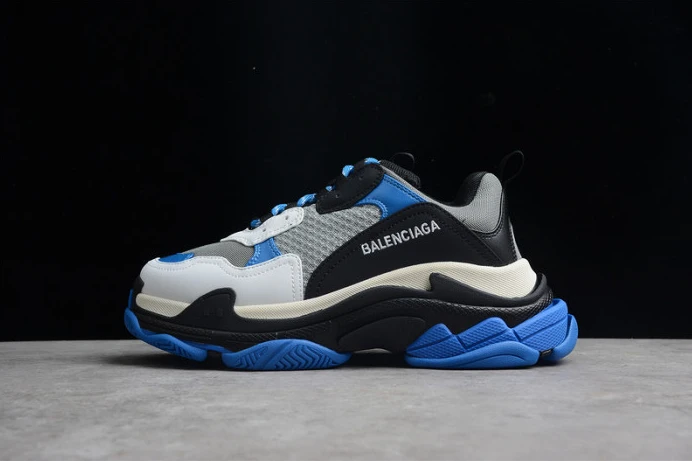 Comfortable triples trainer sneakers 2288