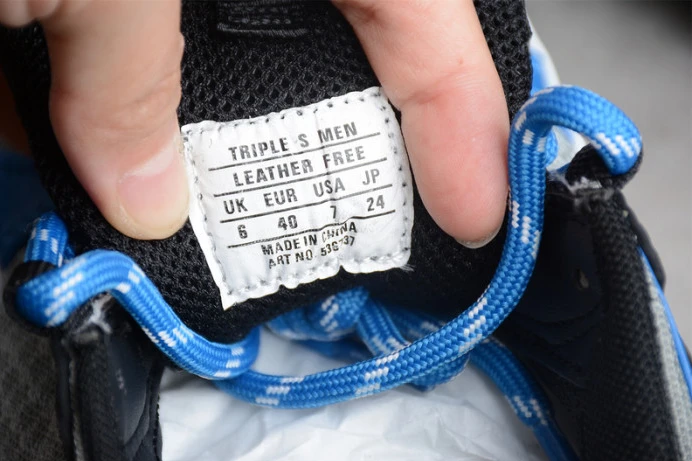 Comfortable triples trainer sneakers 2288