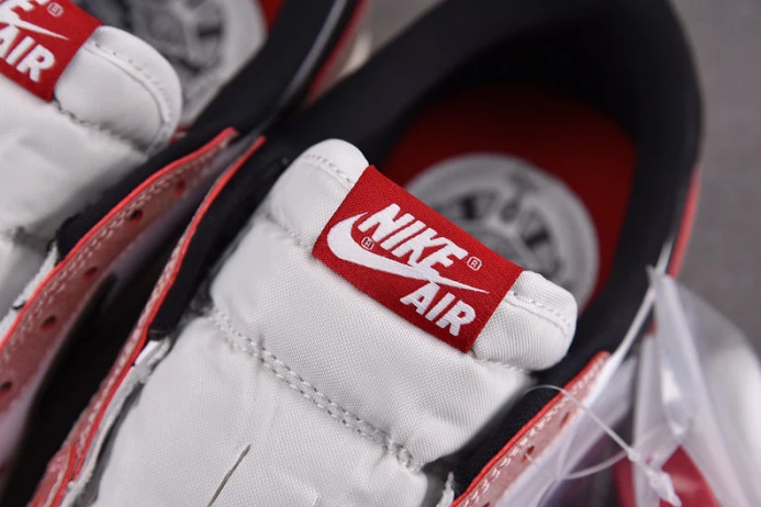 Comfortable trophy room x air jordan 1 low og fn0432- 1600