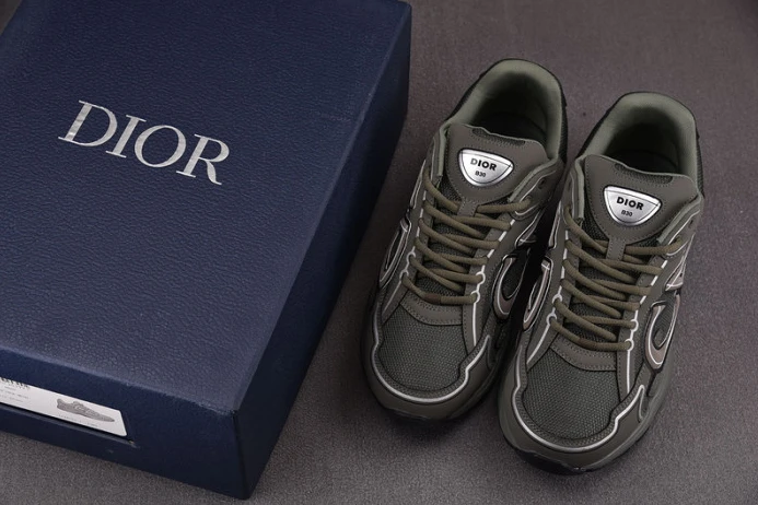 DR B30 Sneakers HighQuality 2796