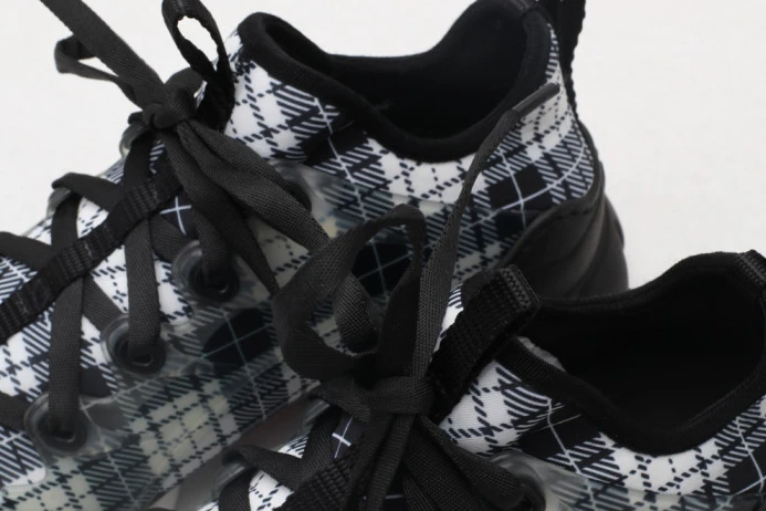 DR-CONNECT BLACK PLAID GoAnywhere 2804