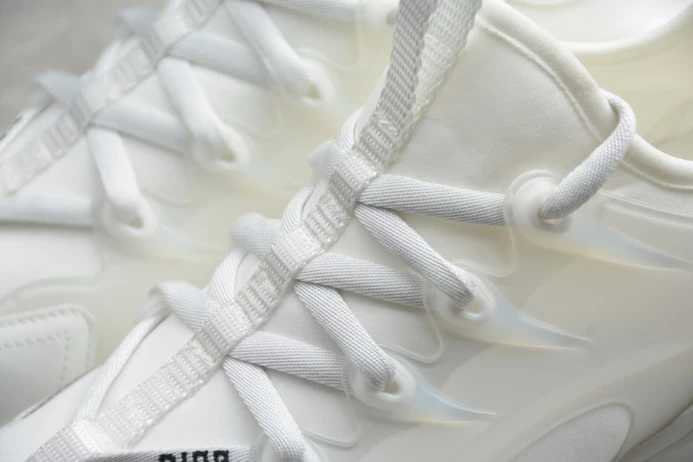 DR-CONNECT WHITE KCK222NGG_S10W DailyWear 2808