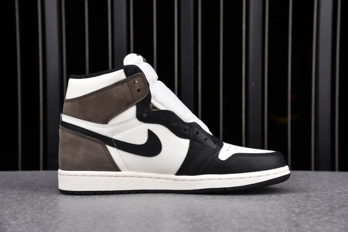 DailyWear AIR JORDAN 1 RETRO HIGH DARK MOCHA 555088- 843