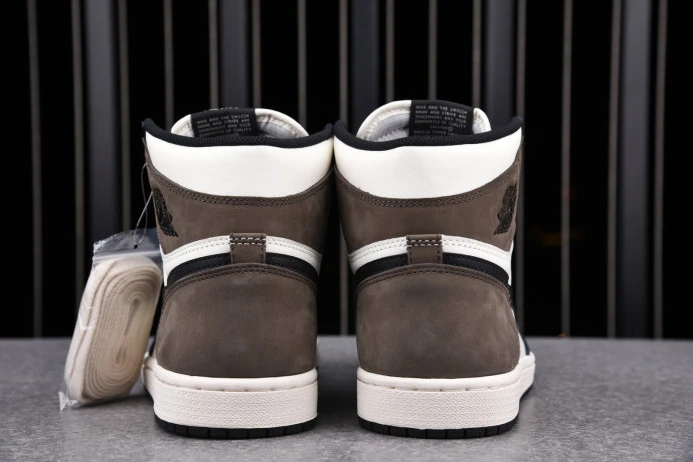 DailyWear AIR JORDAN 1 RETRO HIGH DARK MOCHA 555088- 843