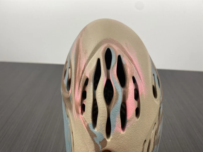 DailyWear Adidas Yeezy Foam Runner GY 397