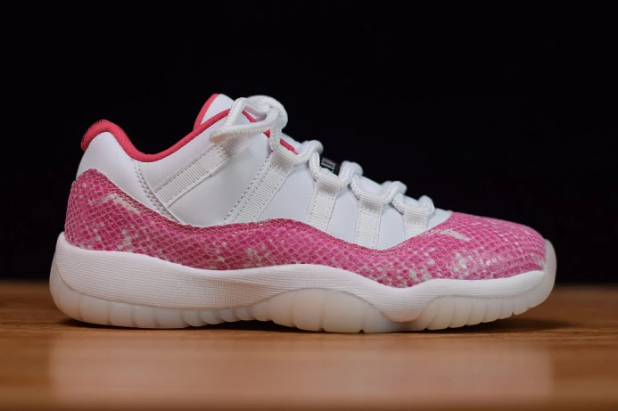 DailyWear Air Jordan 11 Low WMNS Pink Snakeskin AH7860- 640
