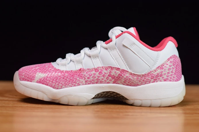 DailyWear Air Jordan 11 Low WMNS Pink Snakeskin AH7860- 640