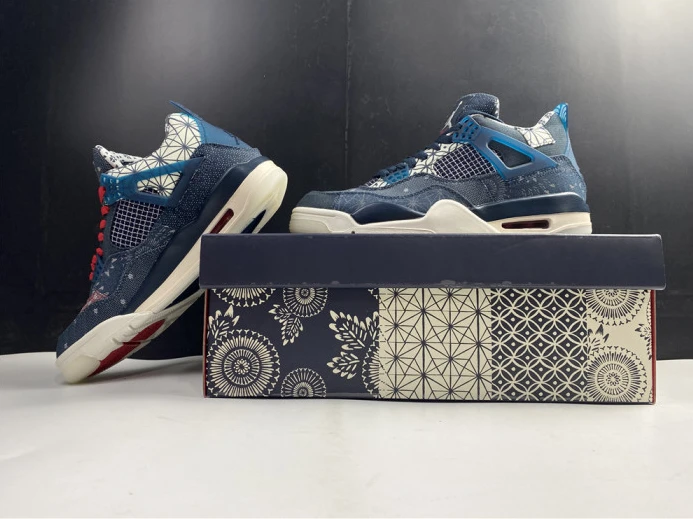DailyWear Air Jordan 4 Retro SE Sashiko CW0898- 1041