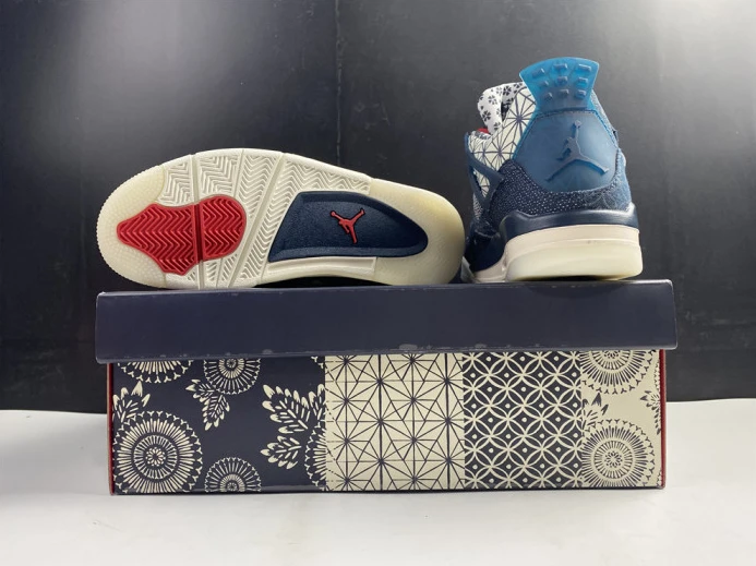 DailyWear Air Jordan 4 Retro SE Sashiko CW0898- 1041