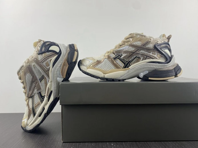 DailyWear BLCG RUNNER SNEAKER 677403 W3RN1 2715