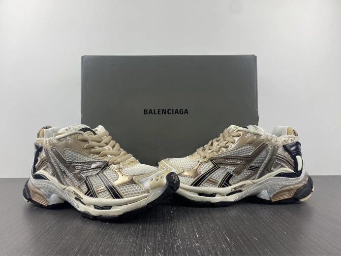 DailyWear BLCG RUNNER SNEAKER 677403 W3RN1 2715