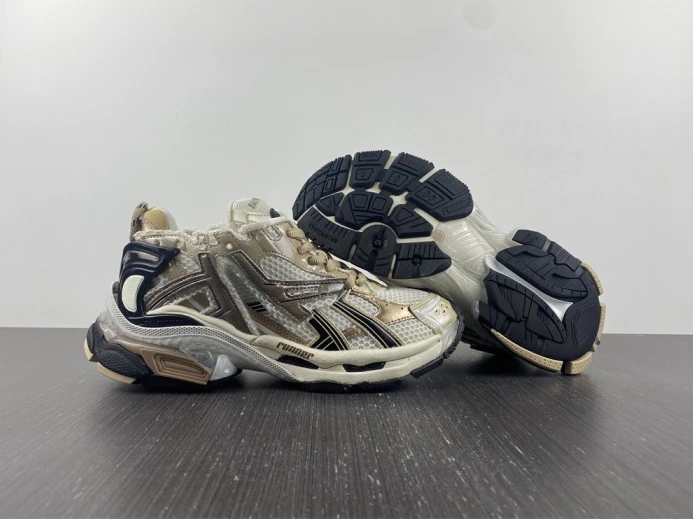 DailyWear BLCG RUNNER SNEAKER 677403 W3RN1 2715