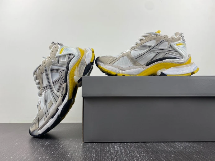 DailyWear BLCG RUNNER SNEAKER 772767 W3RNY 2677