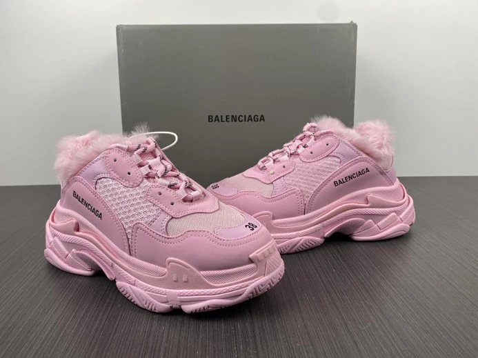 DailyWear BLCG TRIPLE S SNEAKER 648542 W3CQ5 2500
