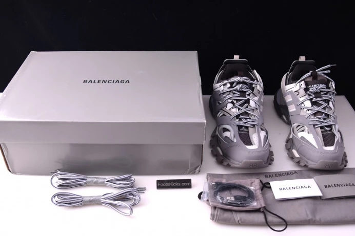 DailyWear Ba*len*cia*ga track trainer led 2129