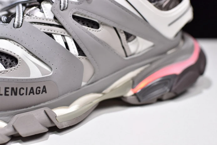 DailyWear Ba*len*cia*ga track trainer led 2129