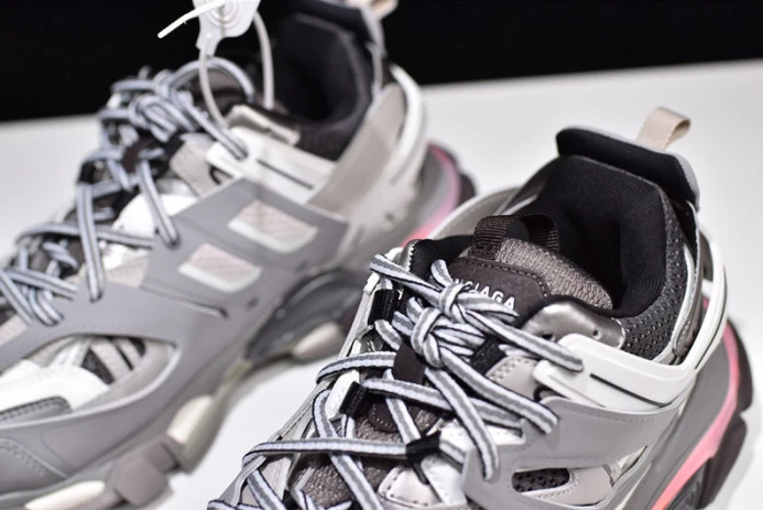 DailyWear Ba*len*cia*ga track trainer led 2129