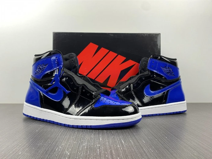DailyWear Jordan 1 Retro High OG 555088- 786
