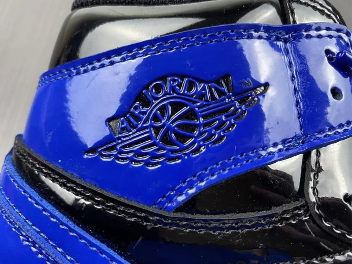 DailyWear Jordan 1 Retro High OG 555088- 786