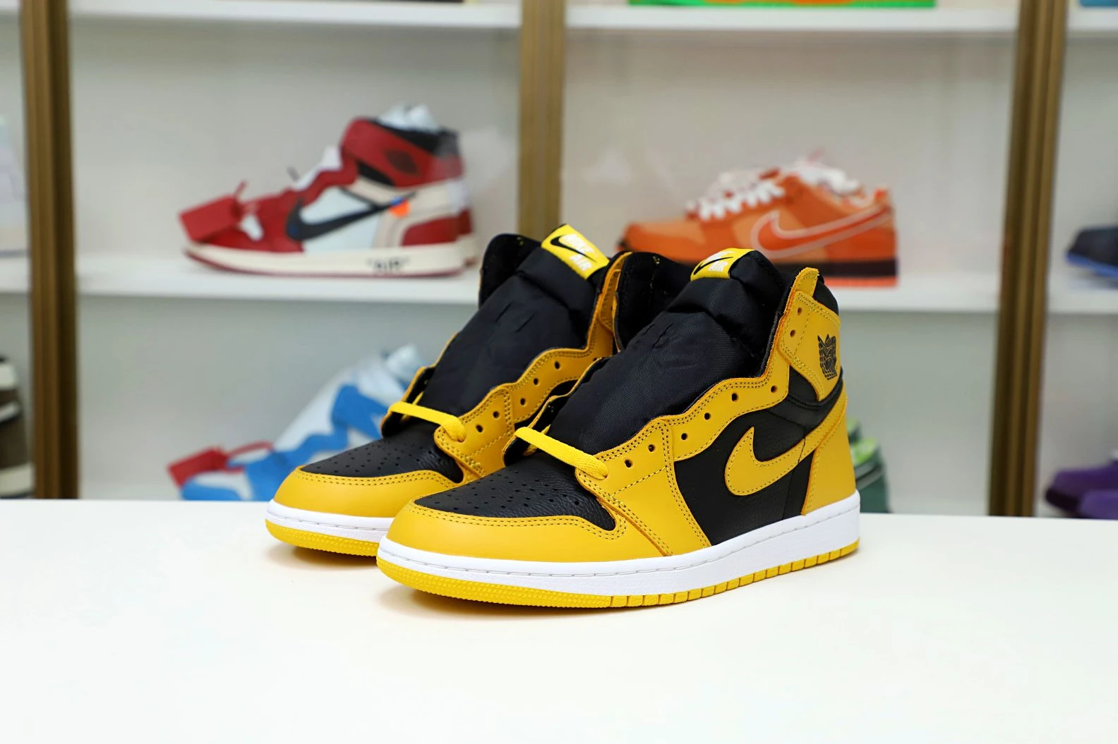 DailyWear Kimikick AIR JORDAN 1 HIGH RETRO OG 'POLLEN' 2026