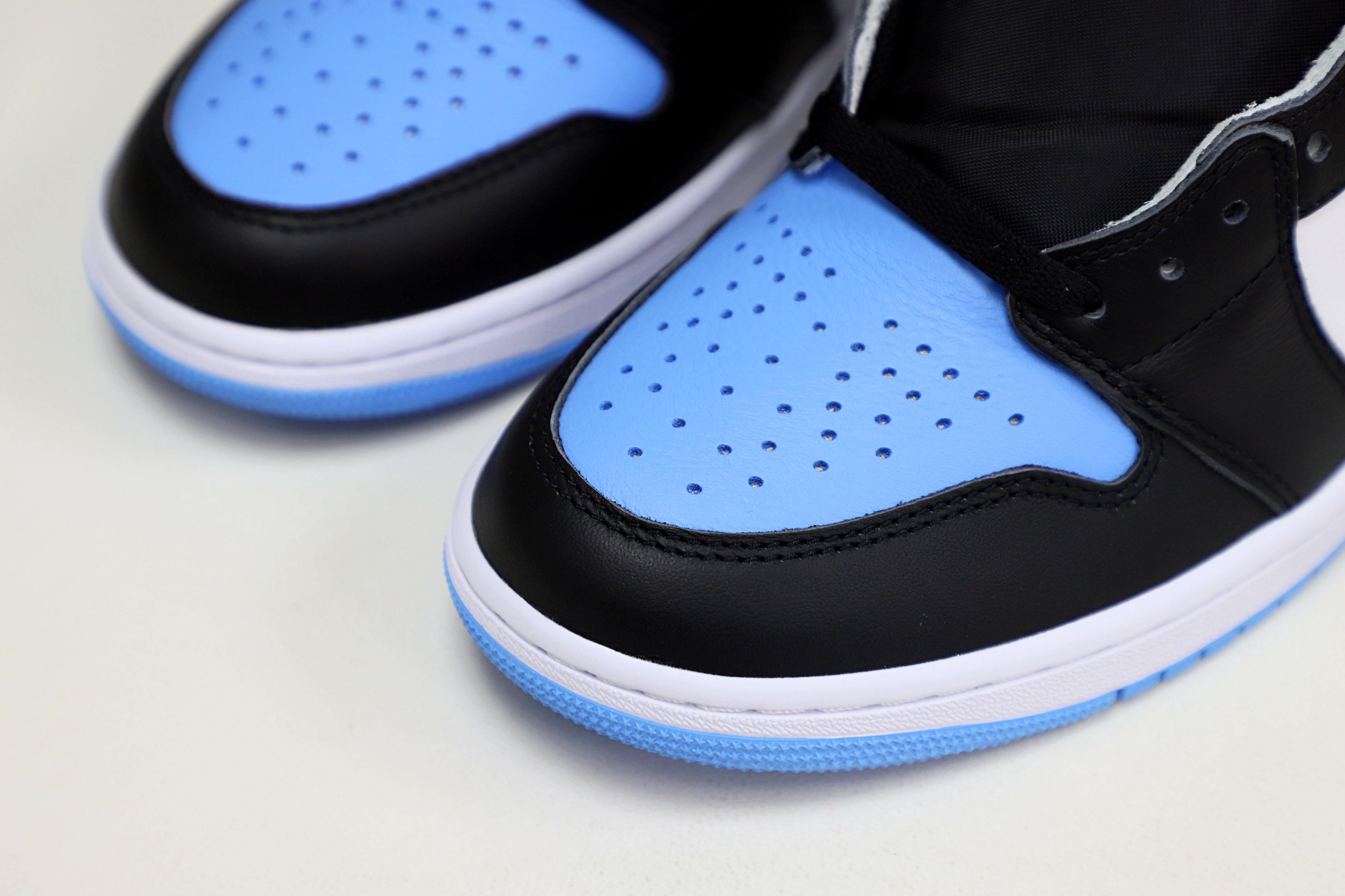 DailyWear Kimikick Jordan Air Jordan 1 High OG“University Blue 1903