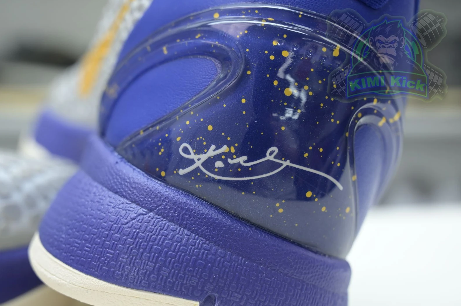 DailyWear Kimikick Nike Zoom Kobe 6 Lakers Home 3400