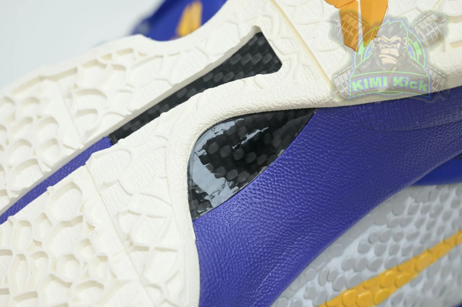 DailyWear Kimikick Nike Zoom Kobe 6 Lakers Home 3400