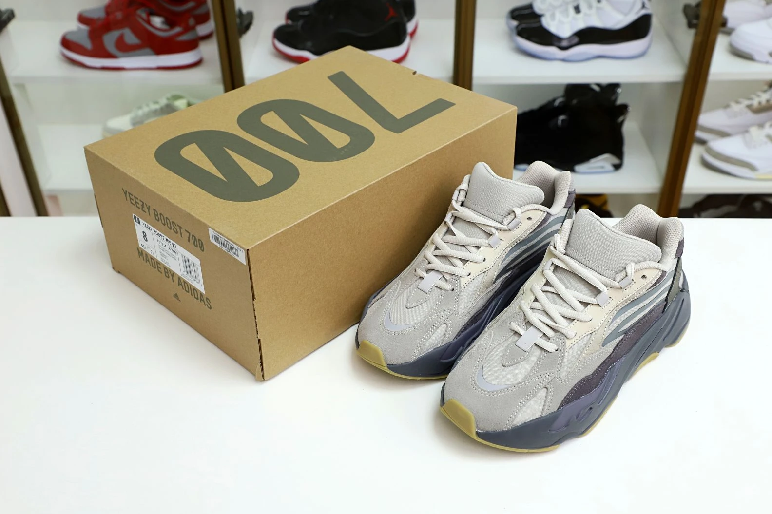 DailyWear Kimikick Yeezy boost 700 V2 Tephra 62
