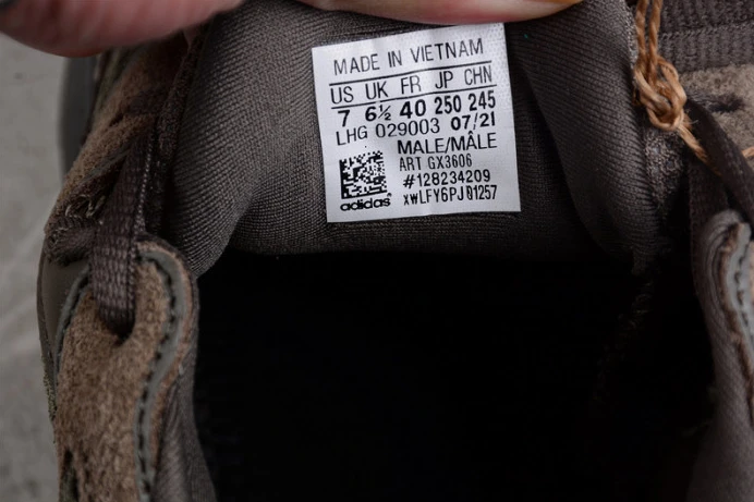 DailyWear ad*s yeezy 500 clay brown gx 101